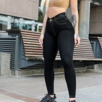 Black hilo camel